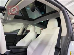 تێسلا مۆدێل 3